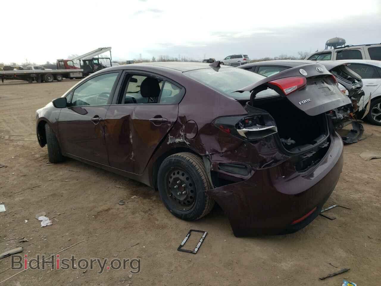 2017 KIA FORTE - VIN: 3KPFK4A75HE130592 - Фото 2