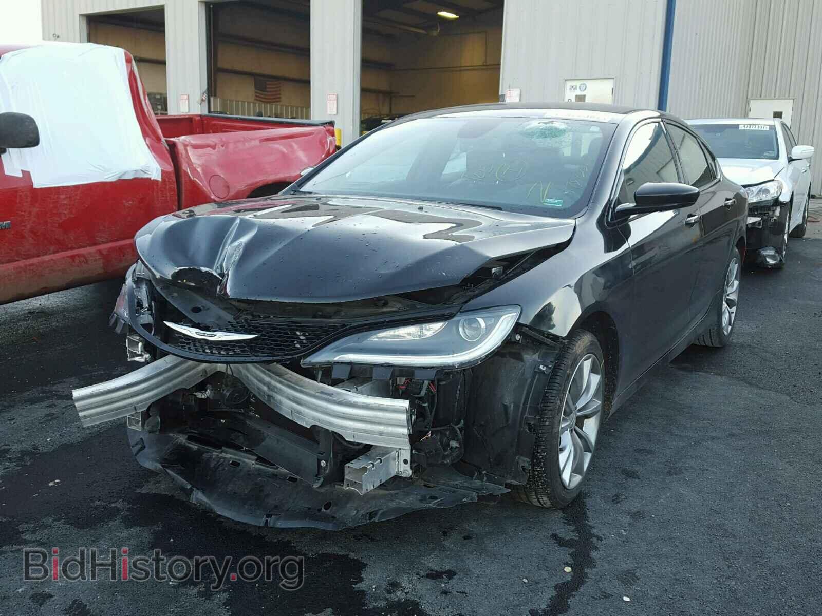 2016 CHRYSLER 200 - VIN: 1C3CCCBGXGN107896 - Фото 2