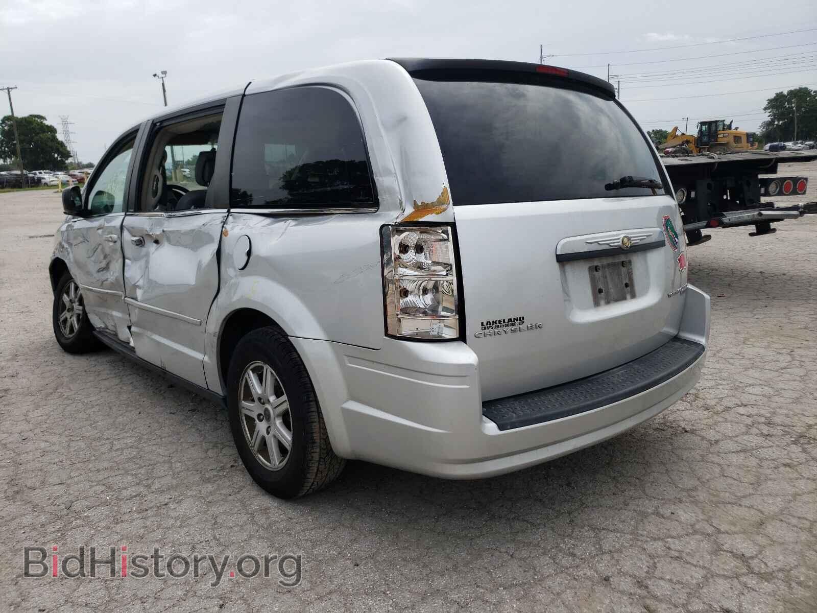 2010 CHRYSLER MINIVAN - VIN: 2A4RR2D1XAR456536 - Фото 3
