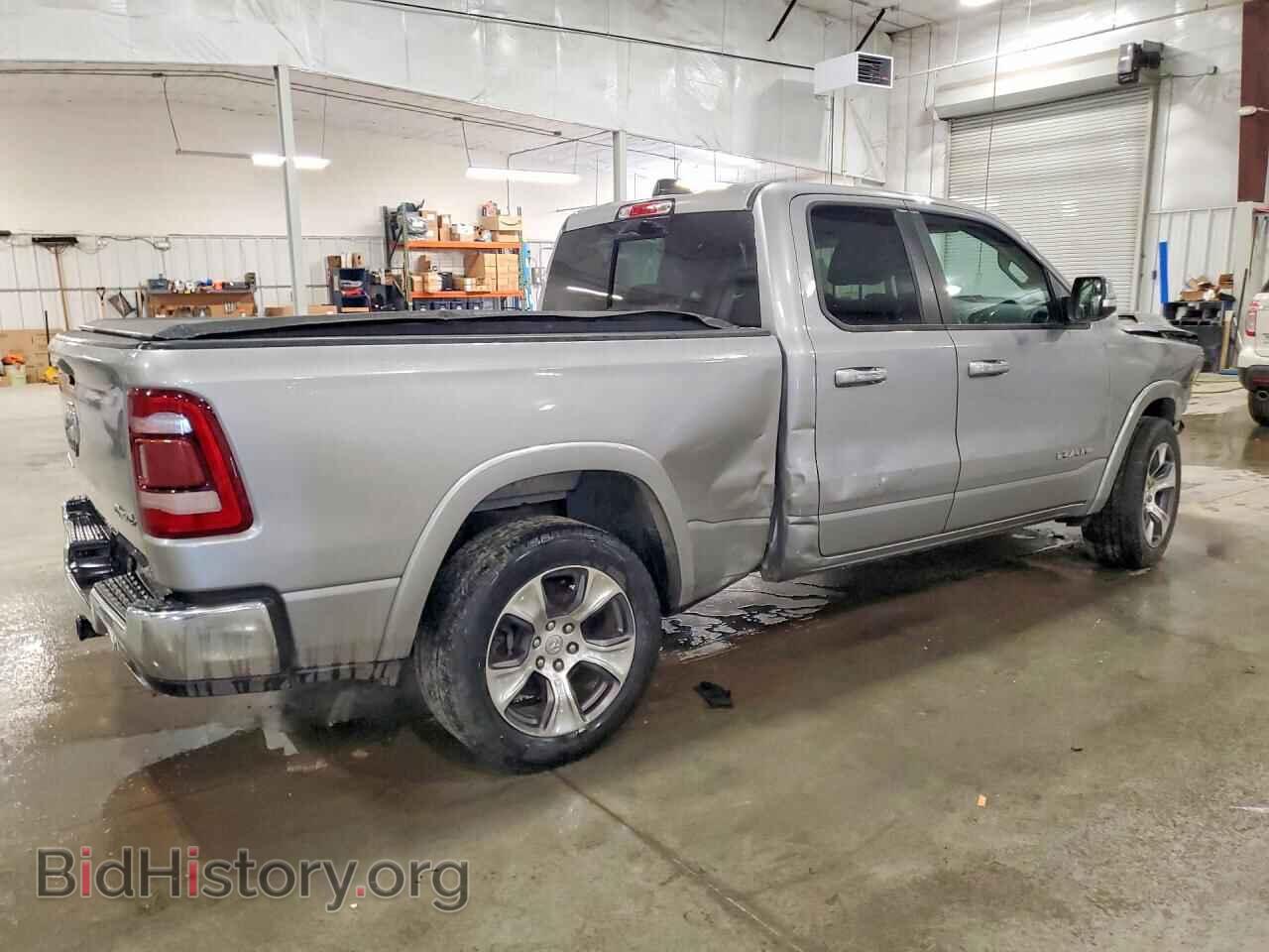 2020 RAM 1500 - VIN: 1C6SRFDTXLN220184 - Фото 3