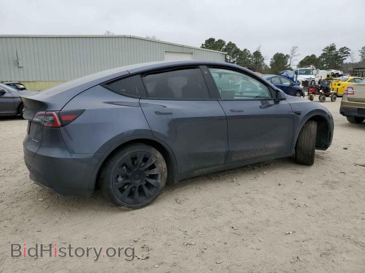 2022 TESLA MODEL Y - VIN: 7SAYGAEE6NF523835 - Фото 3