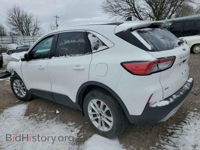 2020 Ford ESCAPE (VIN 1FMCU9G62LUA29847) — фото 2 из 15