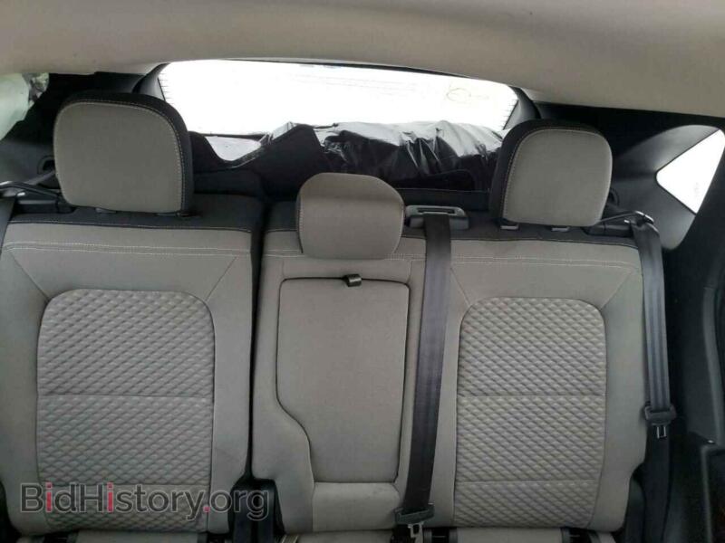 2020 Ford ESCAPE (VIN 1FMCU9G62LUA29847) — фото 10 из 15