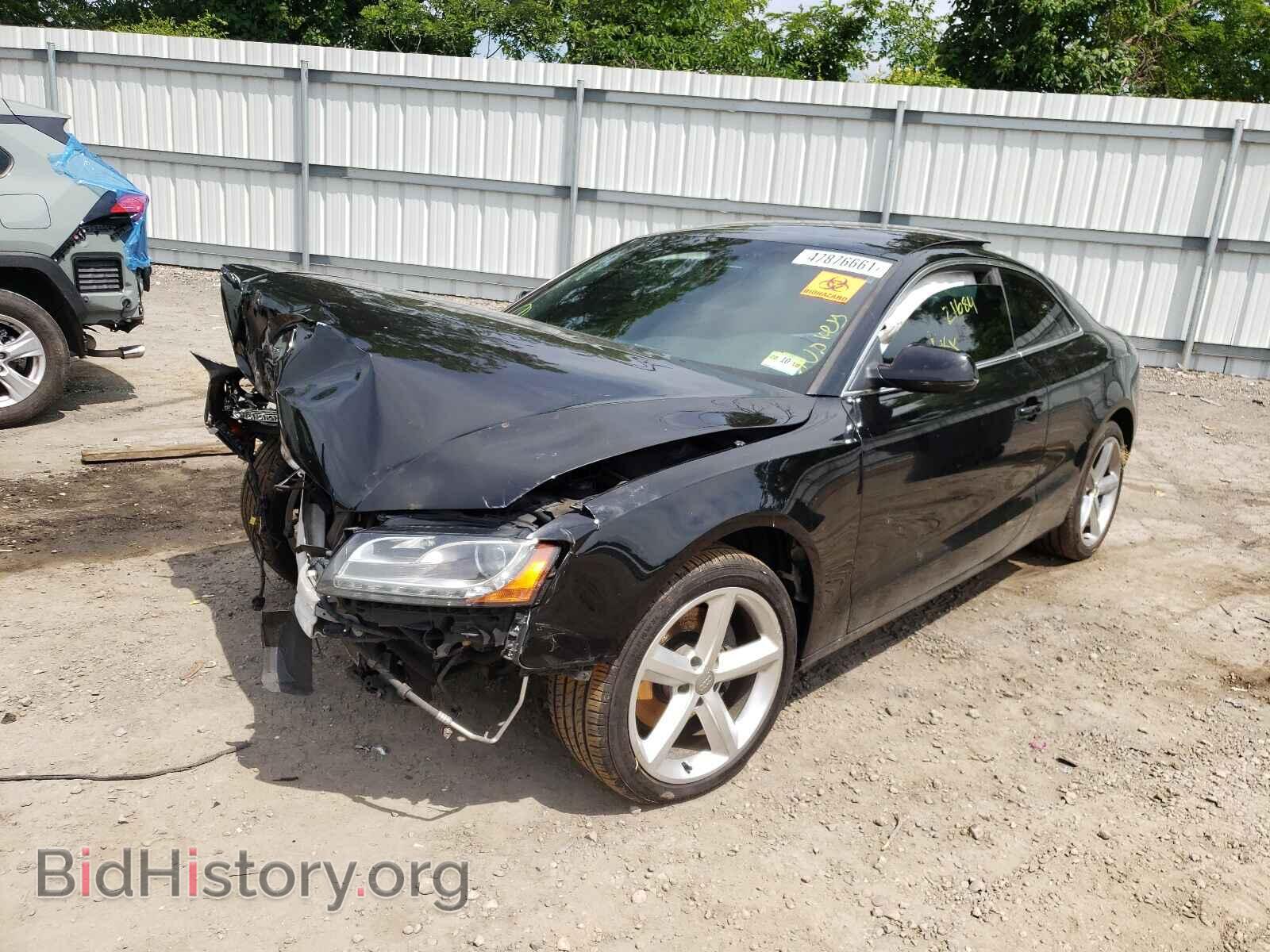 2010 AUDI A5 - VIN: WAUVKAFR2AA016706 - Фото 2