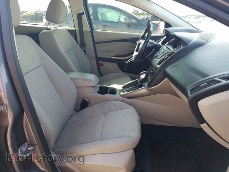 2012 Ford FOCUS (VIN 1FAHP3M24CL146065) — photo 5 of 10