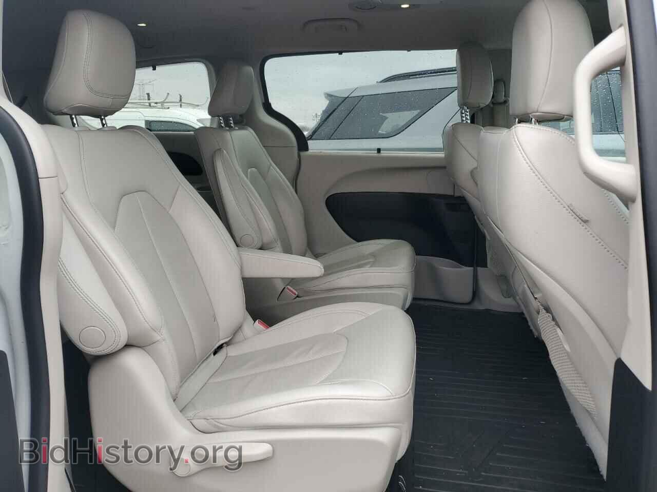 2019 CHRYSLER PACIFICA - VIN: 2C4RC1L71KR630146 - Фото 11