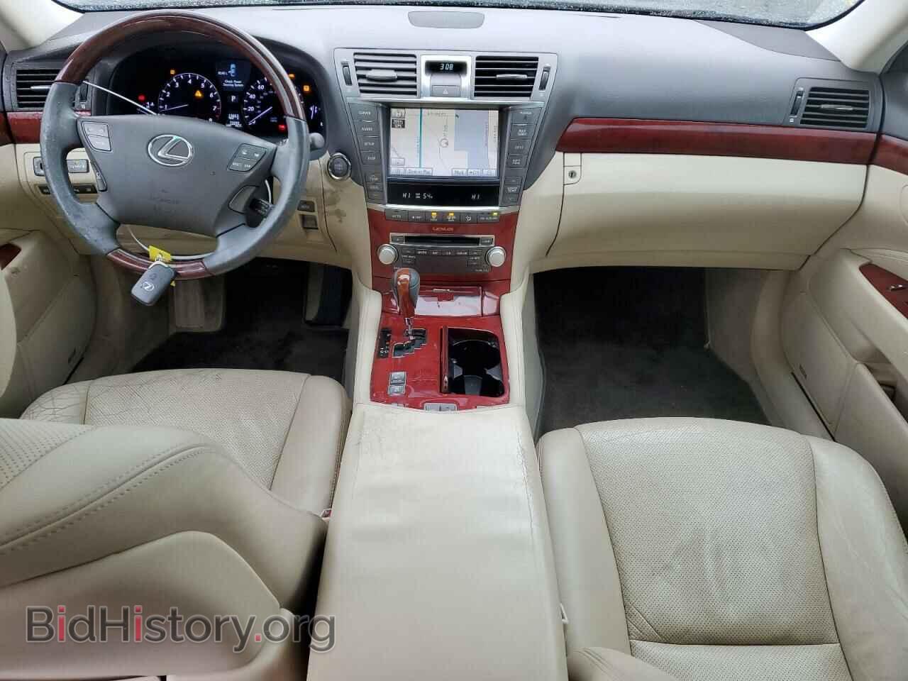 2011 LEXUS LS460 - VIN: JTHBL5EF3B5103427 - Photo 8