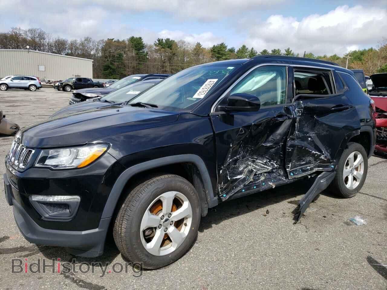 Фотография 3C4NJDBB7JT202654 - JEEP COMPASS 2018