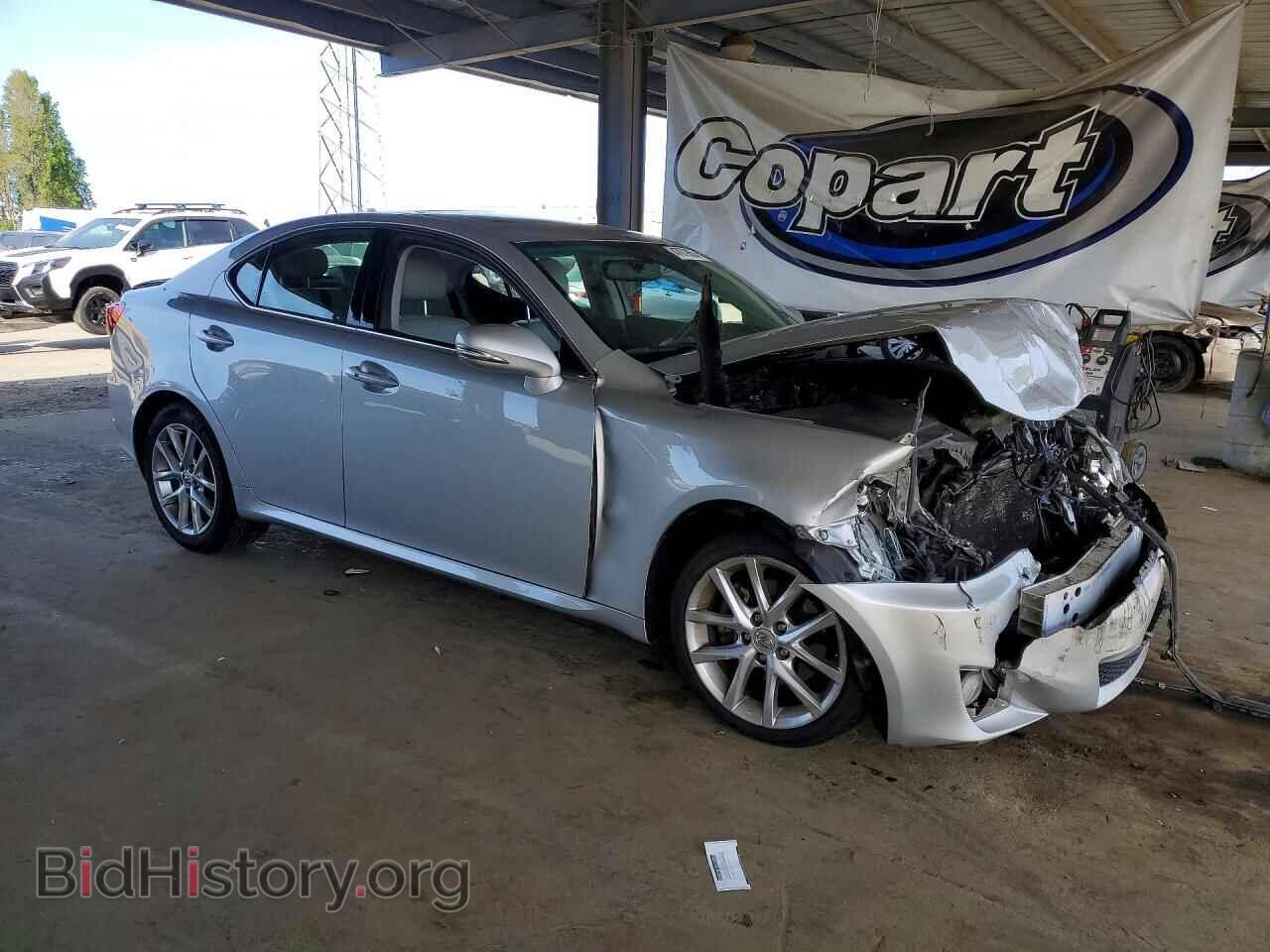 2011 LEXUS IS - VIN: JTHBF5C24B5150652 - Photo 4