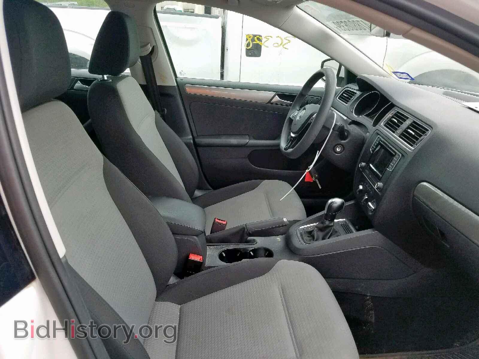2017 VOLKSWAGEN JETTA - VIN: 3VW2B7AJ3HM324505 - Фото 5
