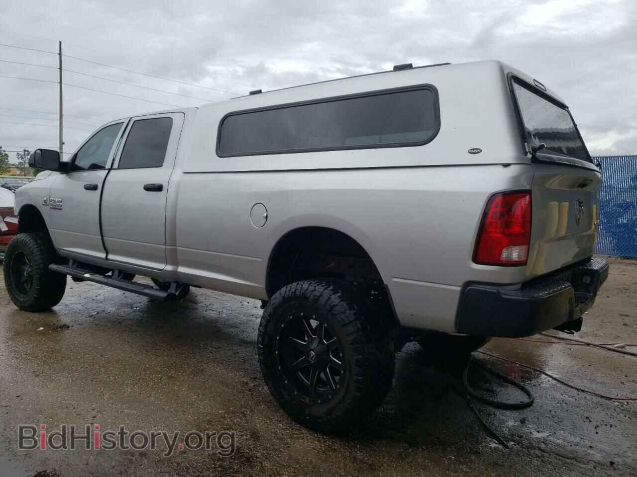 2016 RAM All Models - VIN: 3C6UR5HL4GG367192 - Photo 2
