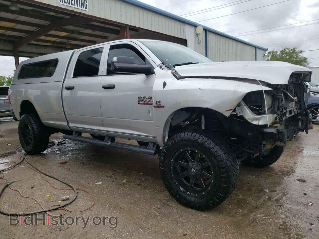 2016 RAM All Models - VIN: 3C6UR5HL4GG367192 - Photo 4