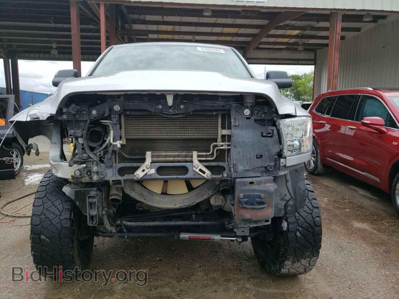 2016 RAM All Models - VIN: 3C6UR5HL4GG367192 - Photo 5