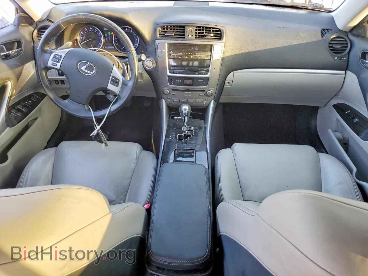 2012 LEXUS IS - VIN: JTHBF5C23C2102420 - Photo 8