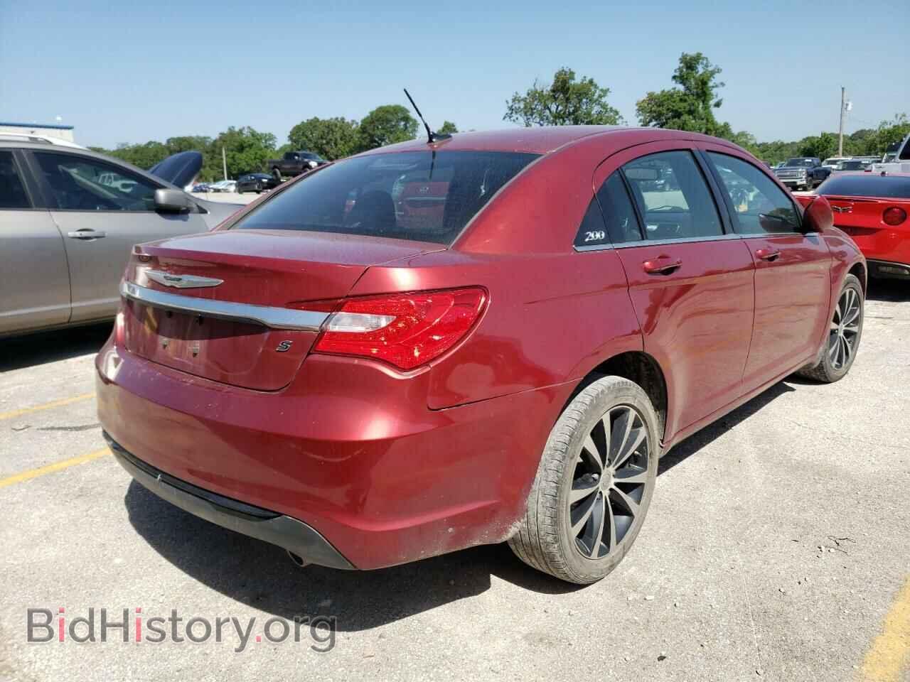 2011 CHRYSLER 200 - VIN: 1C3BC8FG1BN567752 - Фото 4