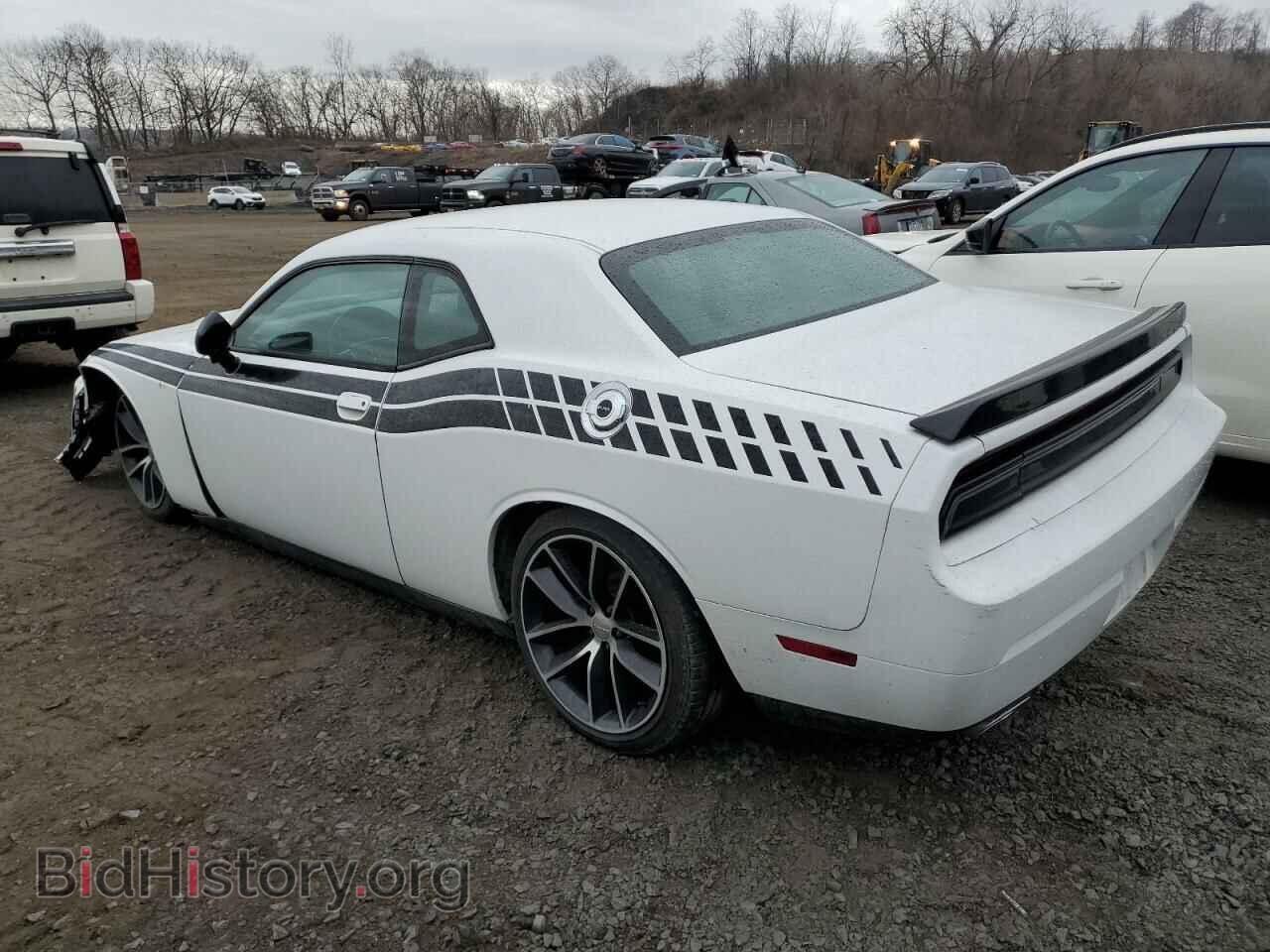 2014 DODGE CHALLENGER - VIN: 2C3CDYAG5EH171944 - Фото 2