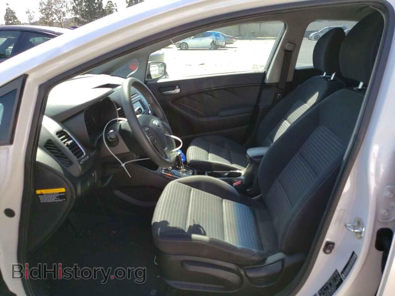 2017 KIA FORTE - VIN: 3KPFL4A70HE035211 - Фото 7
