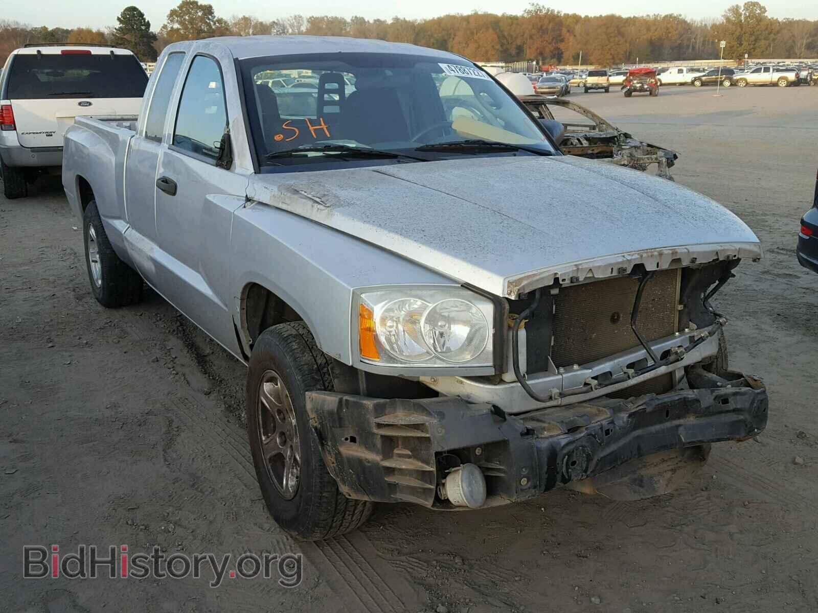 Photo 1D7HE42K95S198816 - DODGE DAKOTA 2005