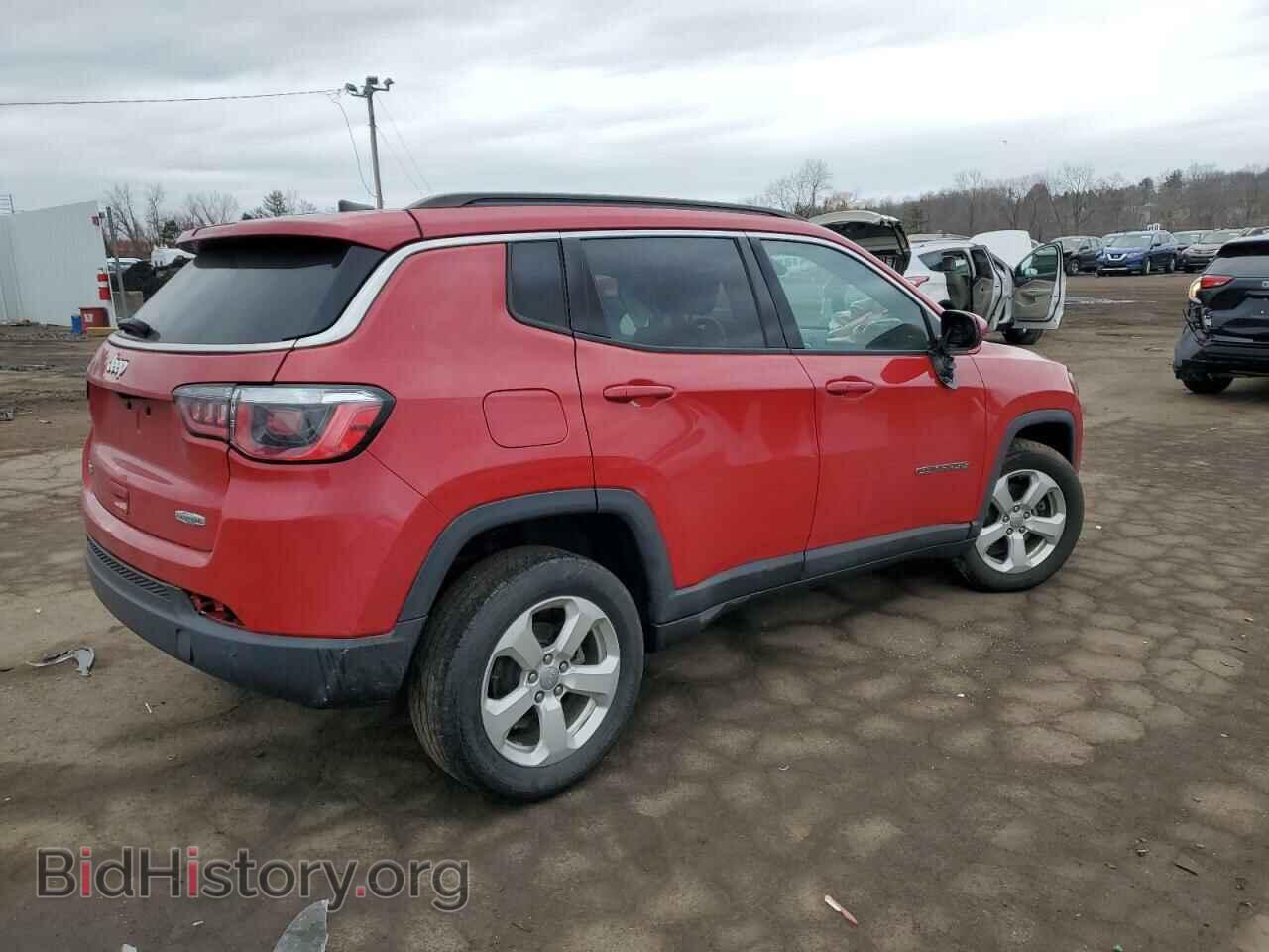 2018 JEEP COMPASS - VIN: 3C4NJDBB9JT331740 - Фото 3