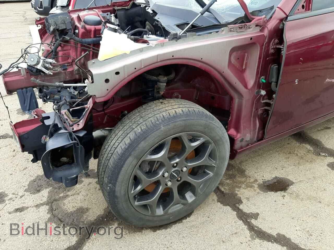2018 CHRYSLER 300 - VIN: 2C3CCAGG3JH149453 - Фото 9