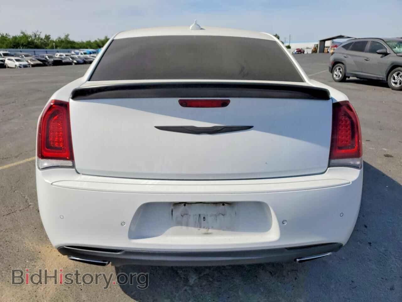 2017 CHRYSLER 300 - VIN: 2C3CCABG2HH646737 - Photo 6