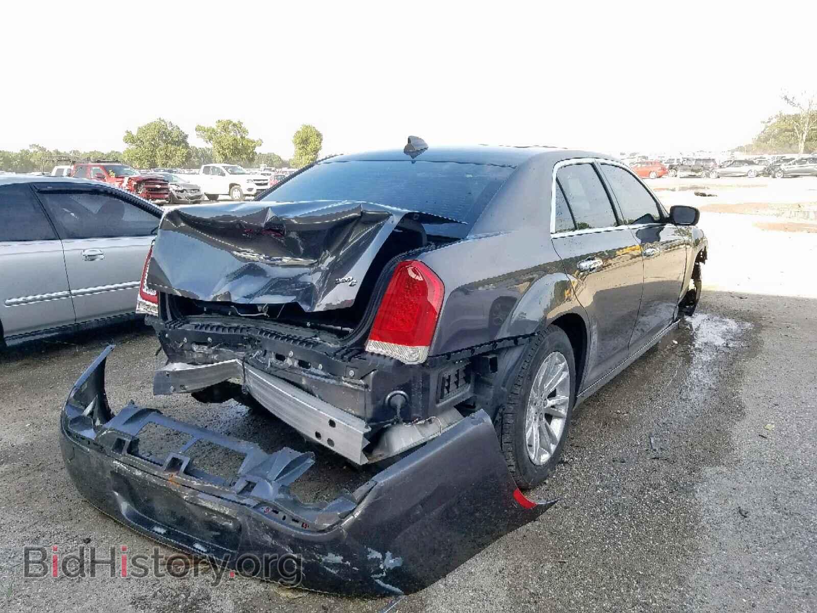 2016 CHRYSLER 300 - VIN: 2C3CCAEG2GH334136 - Photo 4