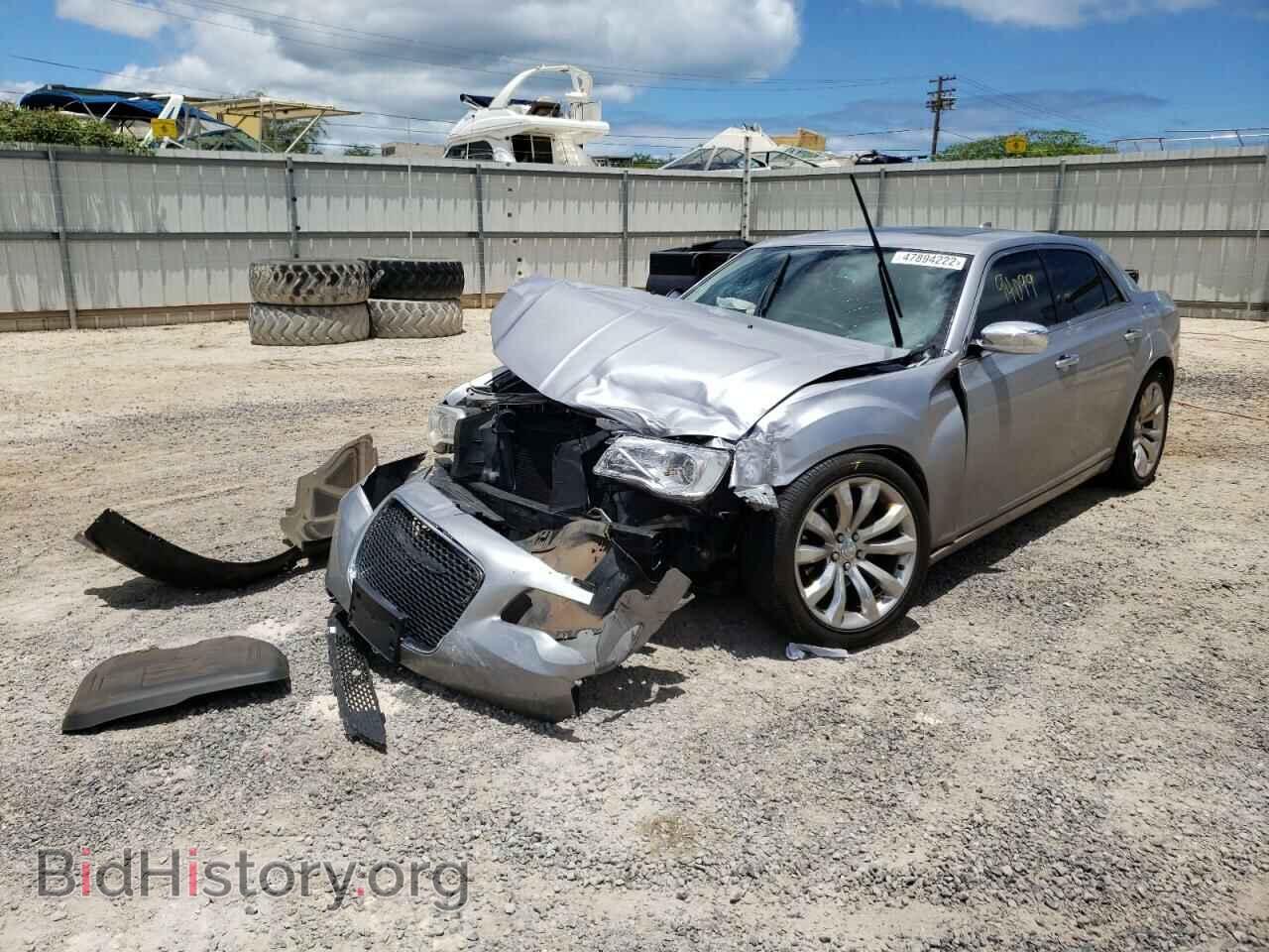 2017 CHRYSLER 300 - VIN: 2C3CCAEG0HH668019 - Фото 2