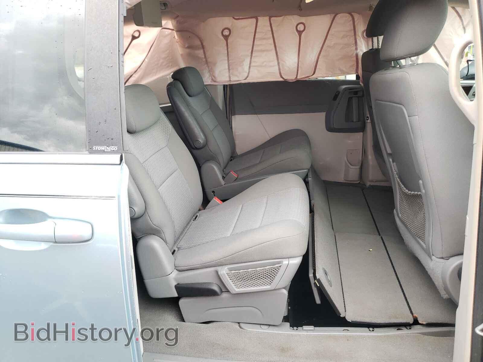 2010 CHRYSLER MINIVAN - VIN: 2A4RR5D15AR176430 - Фото 6