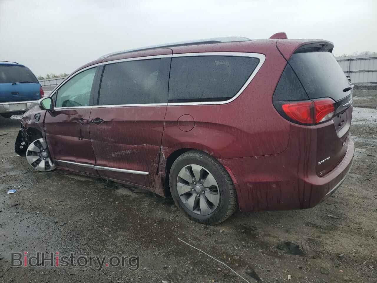 2017 CHRYSLER PACIFICA - VIN: 2C4RC1N76HR709768 - Photo 2