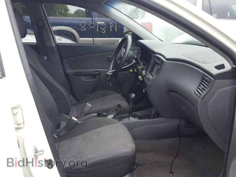 2011 Kia RIO BASE (VIN KNADH4A3XB6736600) — фото 5 из 10