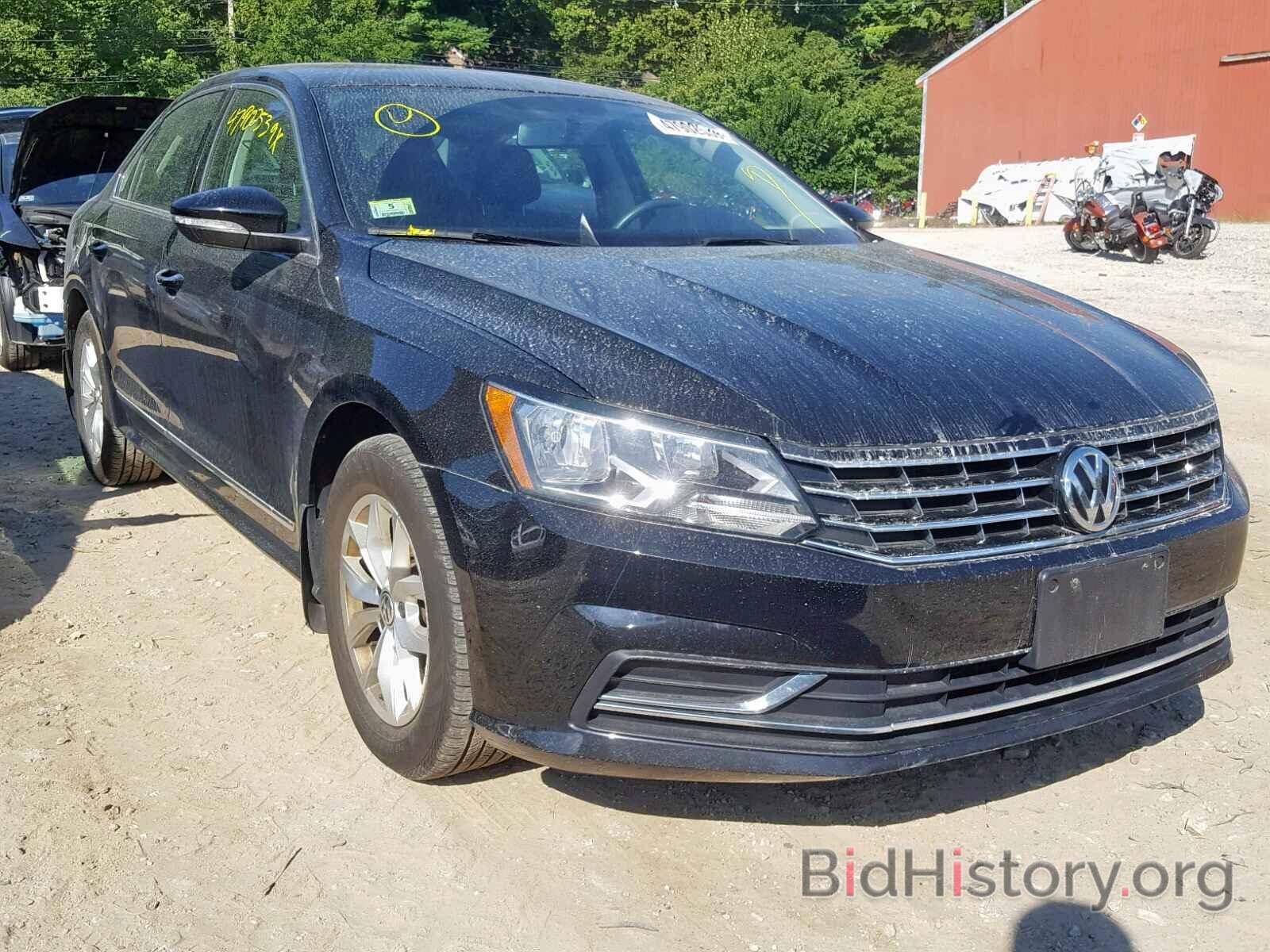 Photo 1VWAT7A34GC045977 - VOLKSWAGEN PASSAT 2016