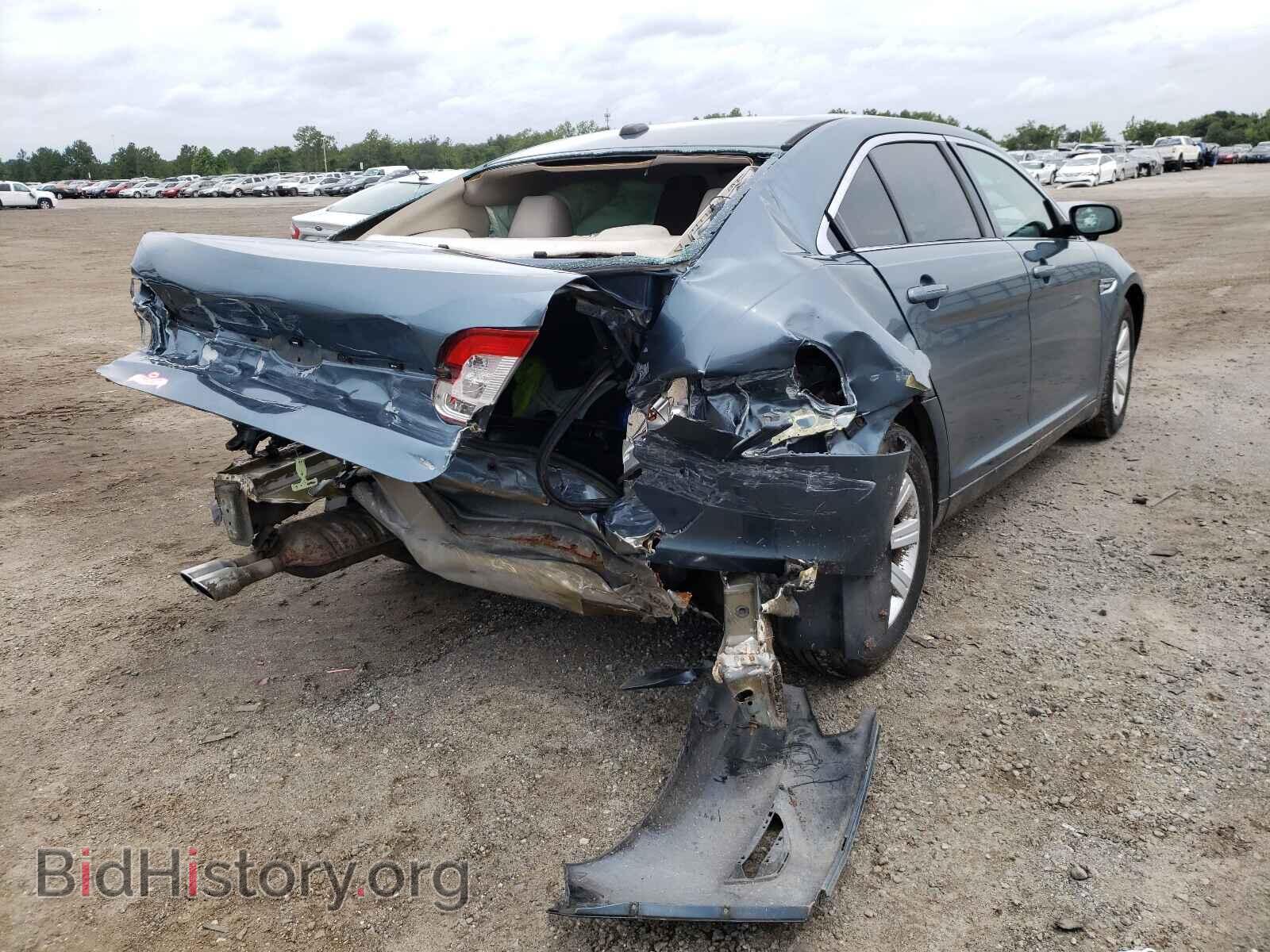 2010 FORD TAURUS - VIN: 1FAHP2DW3AG128952 - Photo 4