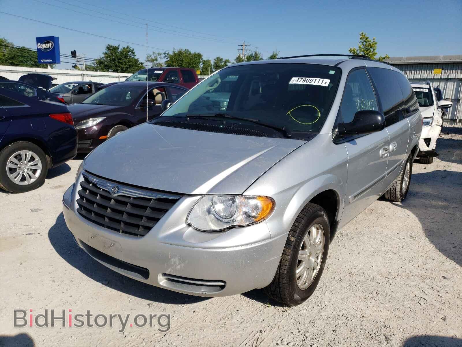 2006 CHRYSLER MINIVAN - VIN: 2A4GP54L96R786532 - Фото 2