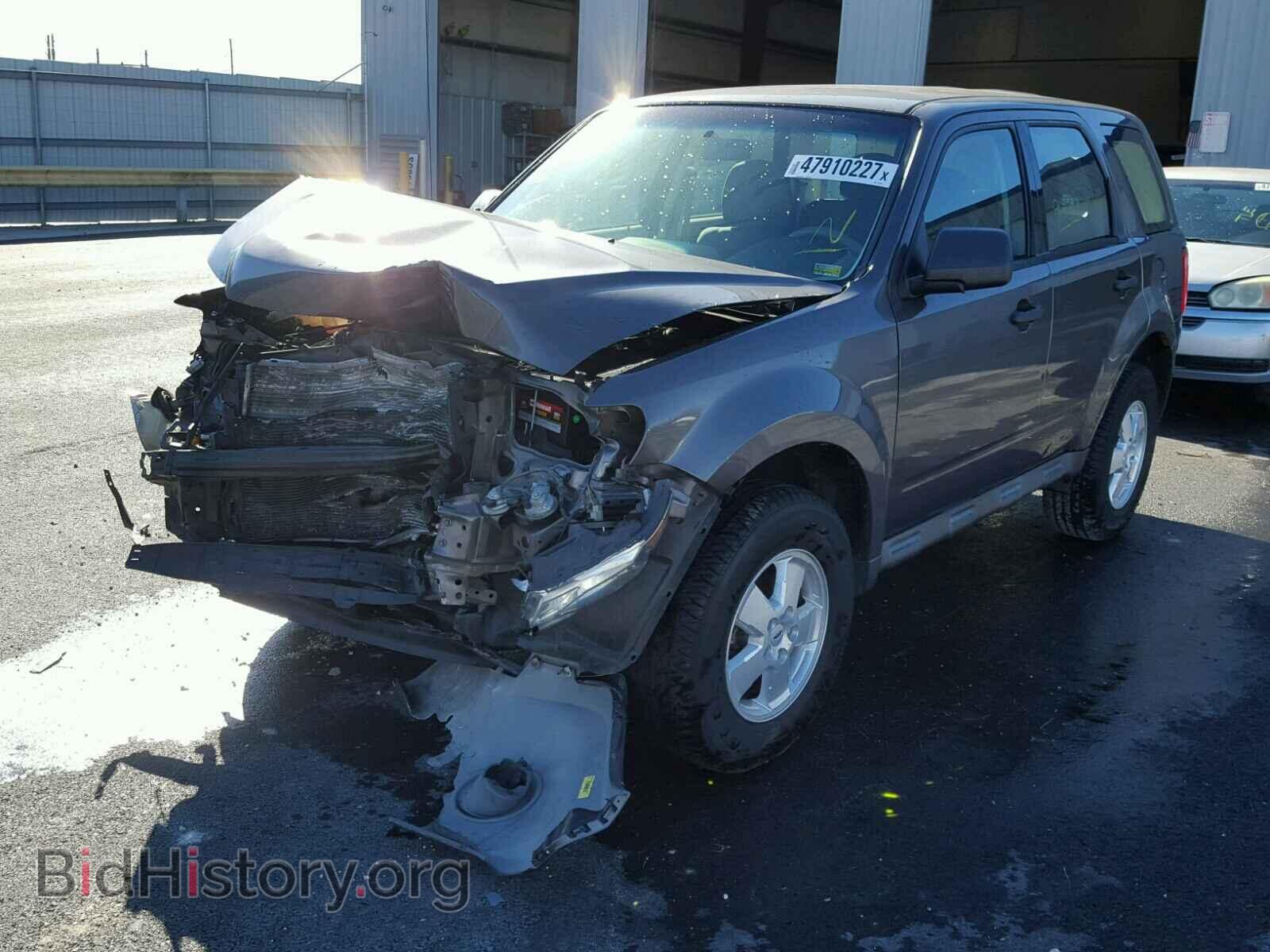 2011 FORD ESCAPE - VIN: 1FMCU0C74BKC41461 - Photo 2