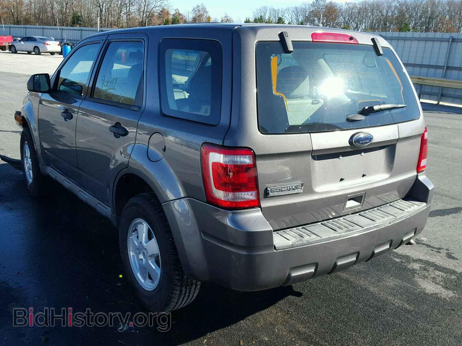 2011 FORD ESCAPE - VIN: 1FMCU0C74BKC41461 - Photo 3