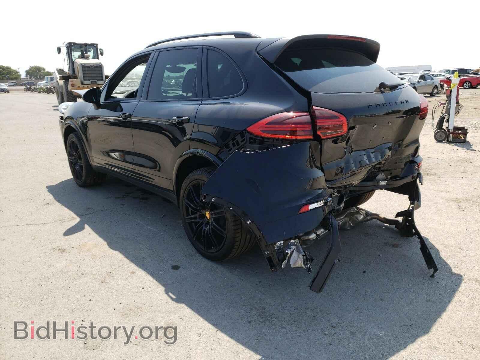 2017 PORSCHE CAYENNE - VIN: WP1AA2A24HKA84089 - Фото 3