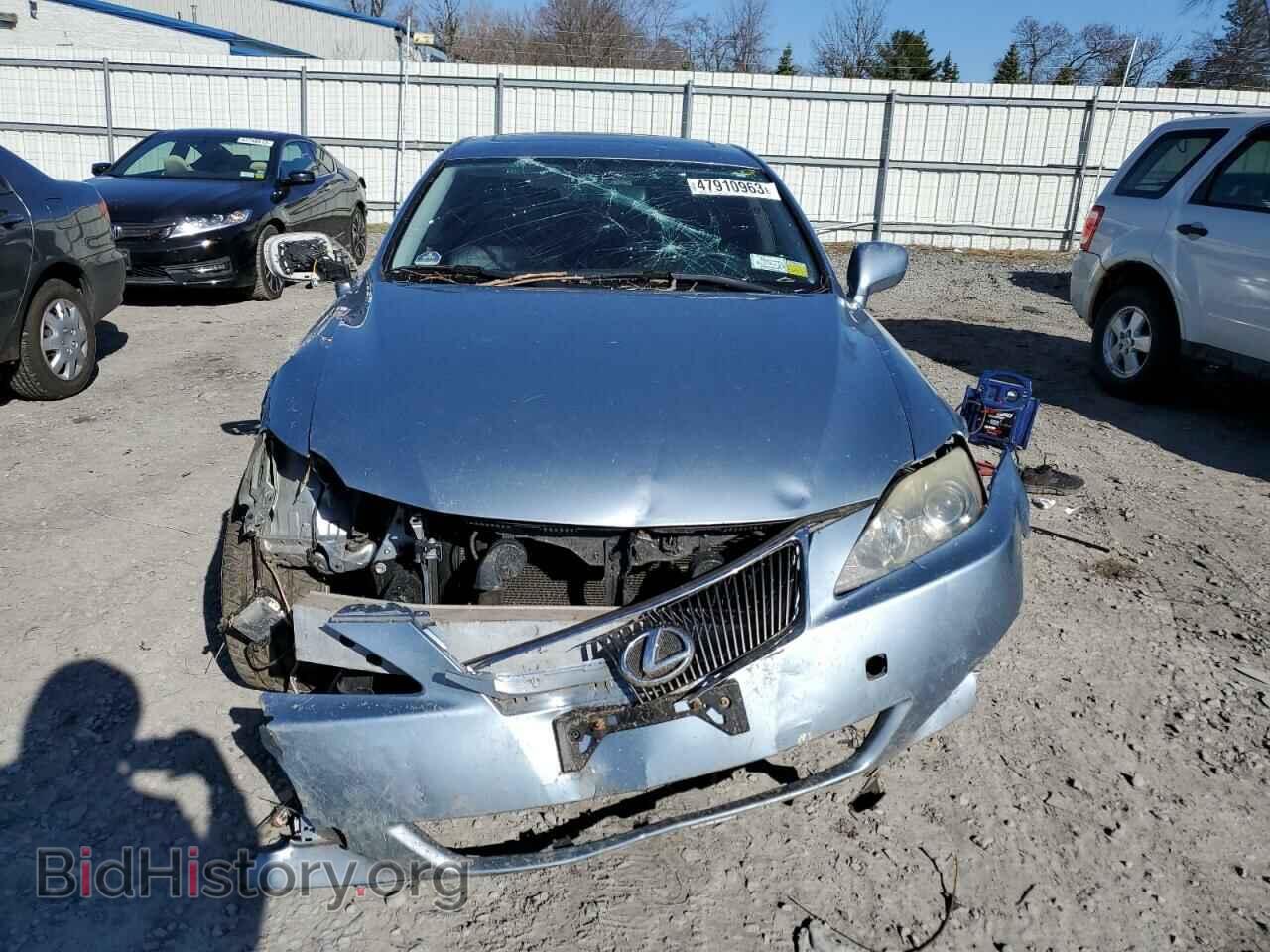 2007 LEXUS IS - VIN: JTHCK262X75012602 - Photo 5