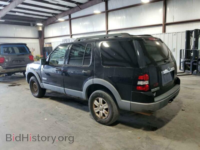 2006 Ford EXPLORER (VIN 1FMEU63E66ZA02310) — photo 2 of 13