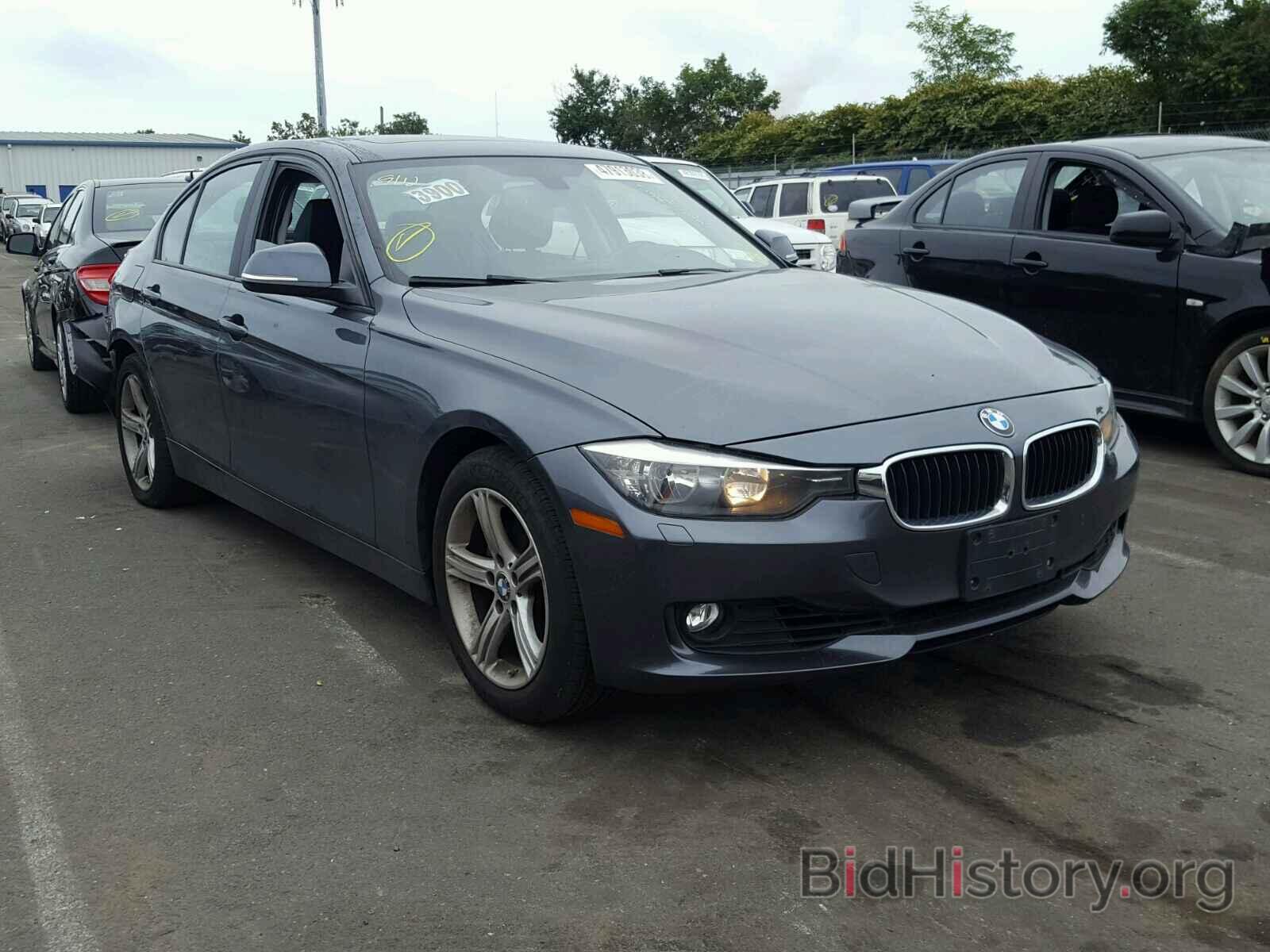 Photo WBA3B5C59DF138809 - BMW 3 SERIES 2013