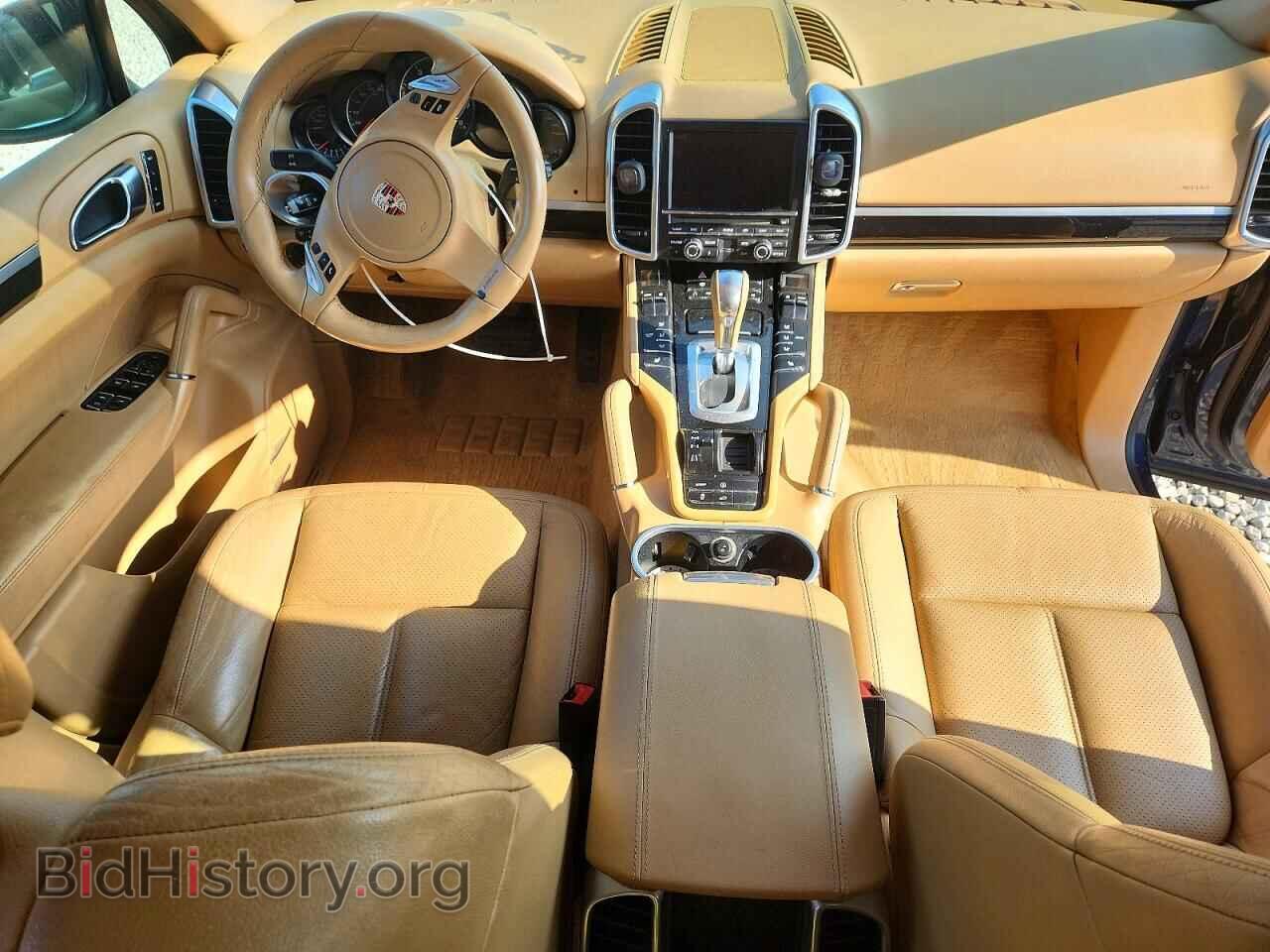 2011 PORSCHE CAYENNE - VIN: WP1AA2A21BLA03700 - Photo 8