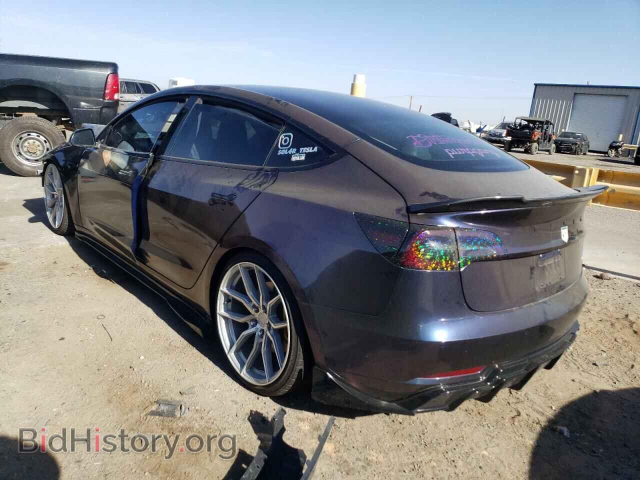 2018 TESLA MODEL 3 - VIN: 5YJ3E1EA9JF160354 - Photo 2