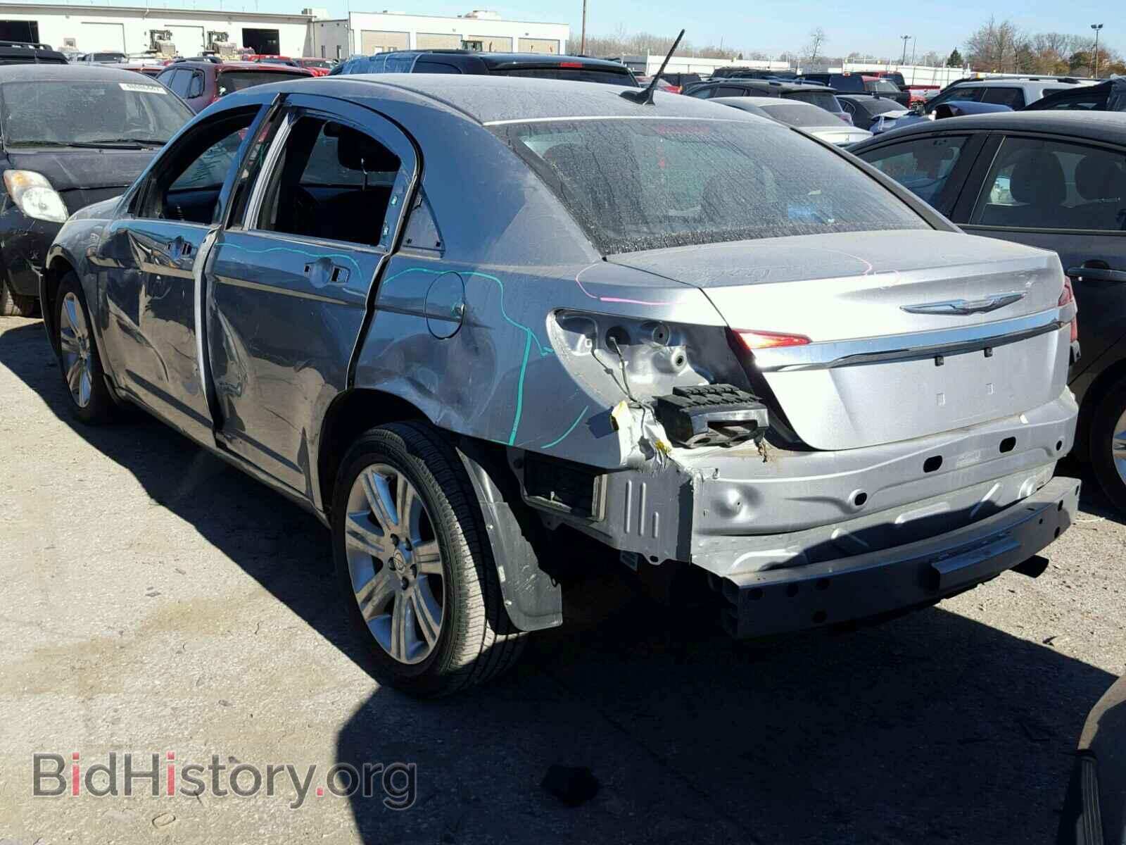 2013 CHRYSLER 200 - VIN: 1C3CCBAB5DN705244 - Фото 3
