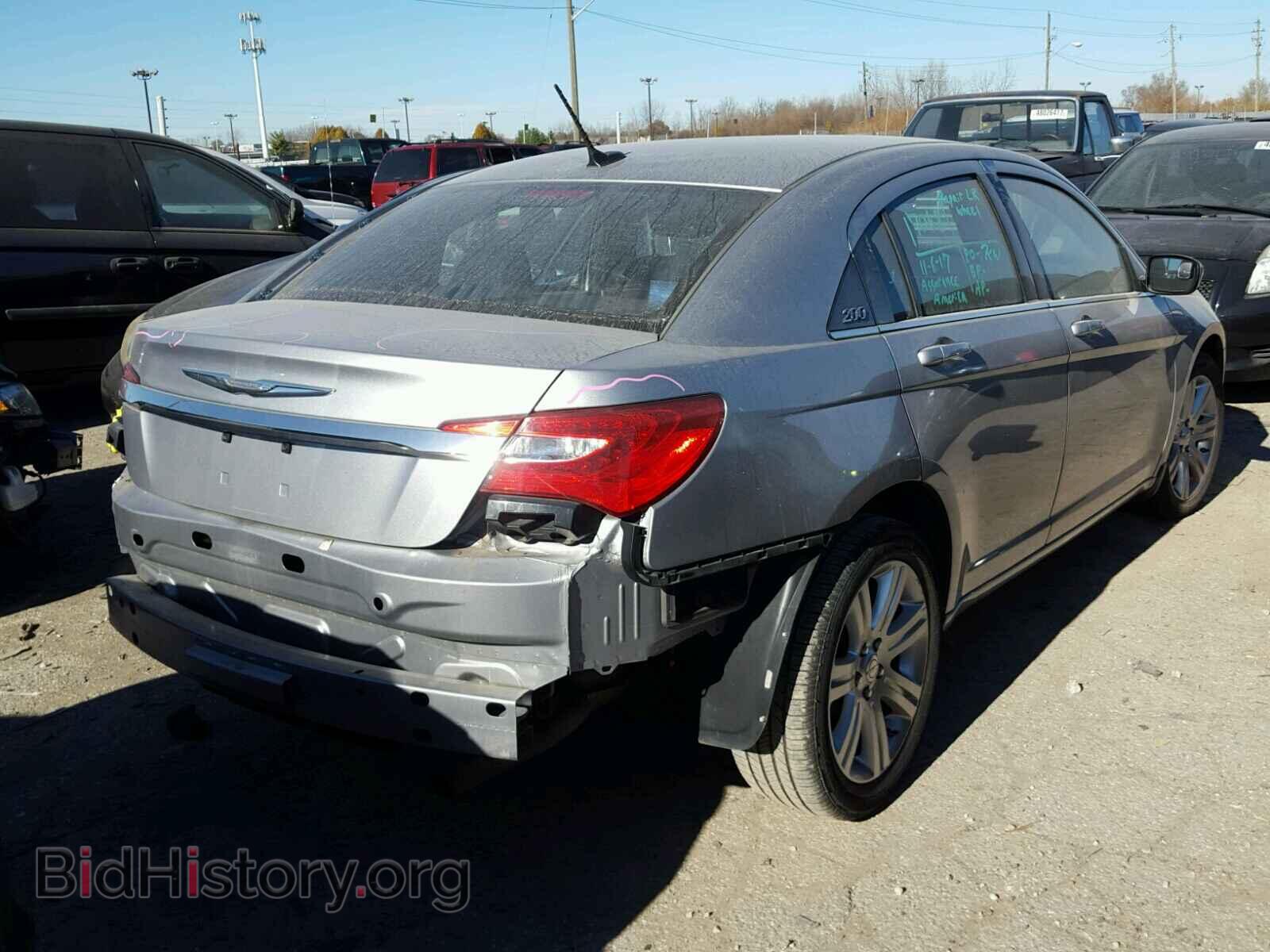 2013 CHRYSLER 200 - VIN: 1C3CCBAB5DN705244 - Фото 4