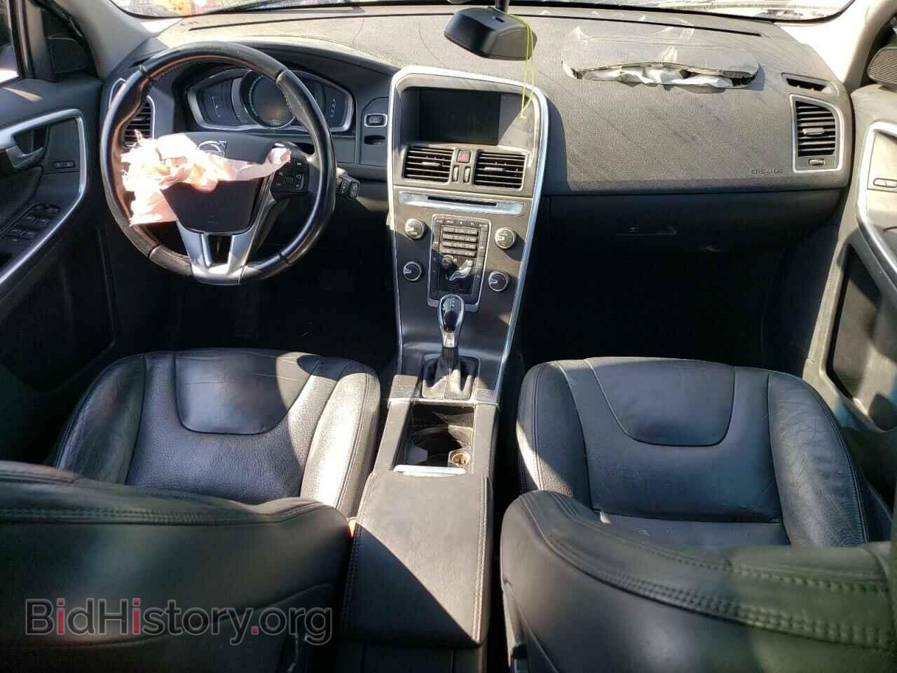 2014 VOLVO XC60 - VIN: YV4940DL0E2554034 - Фото 8