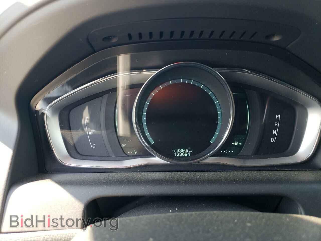 2014 VOLVO XC60 - VIN: YV4940DL0E2554034 - Фото 9