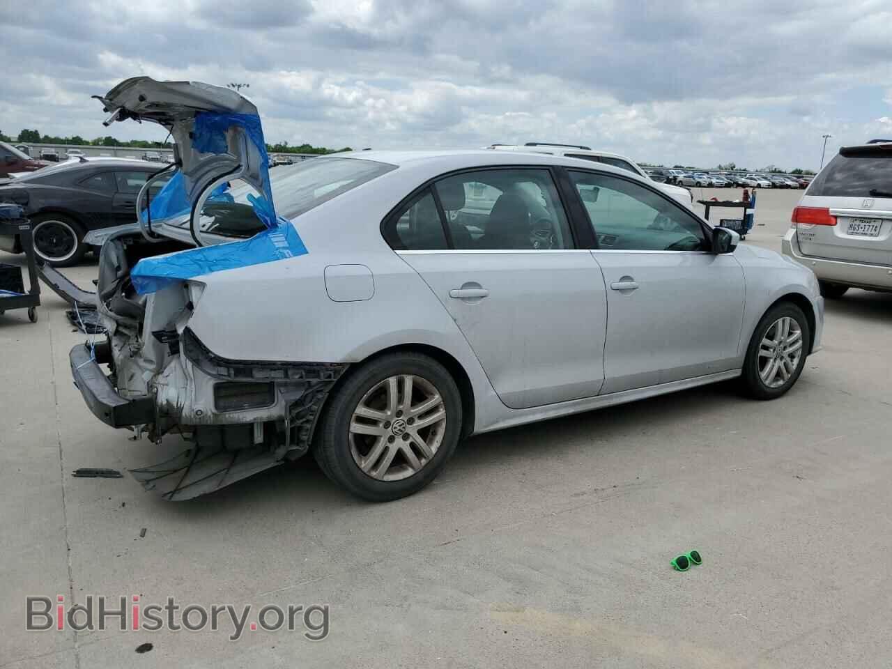 2017 VOLKSWAGEN JETTA - VIN: 3VW2B7AJ4HM311925 - Photo 3