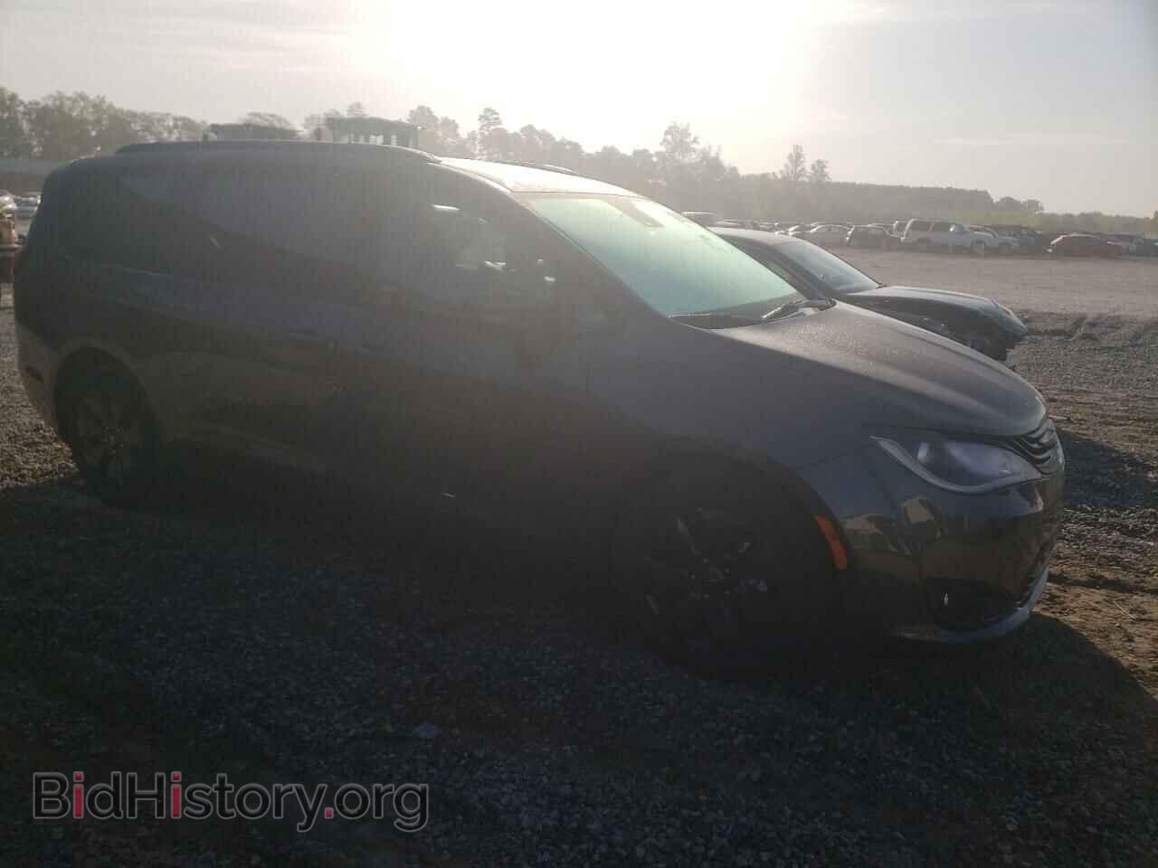 2019 CHRYSLER PACIFICA - VIN: 2C4RC1N71KR527709 - Фото 4