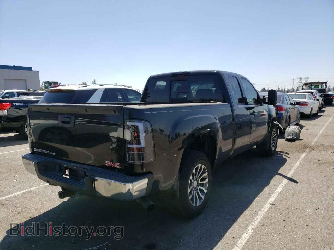 2010 GMC SIERRA - VIN: 1GTSKWE37AZ281767 - Фото 3