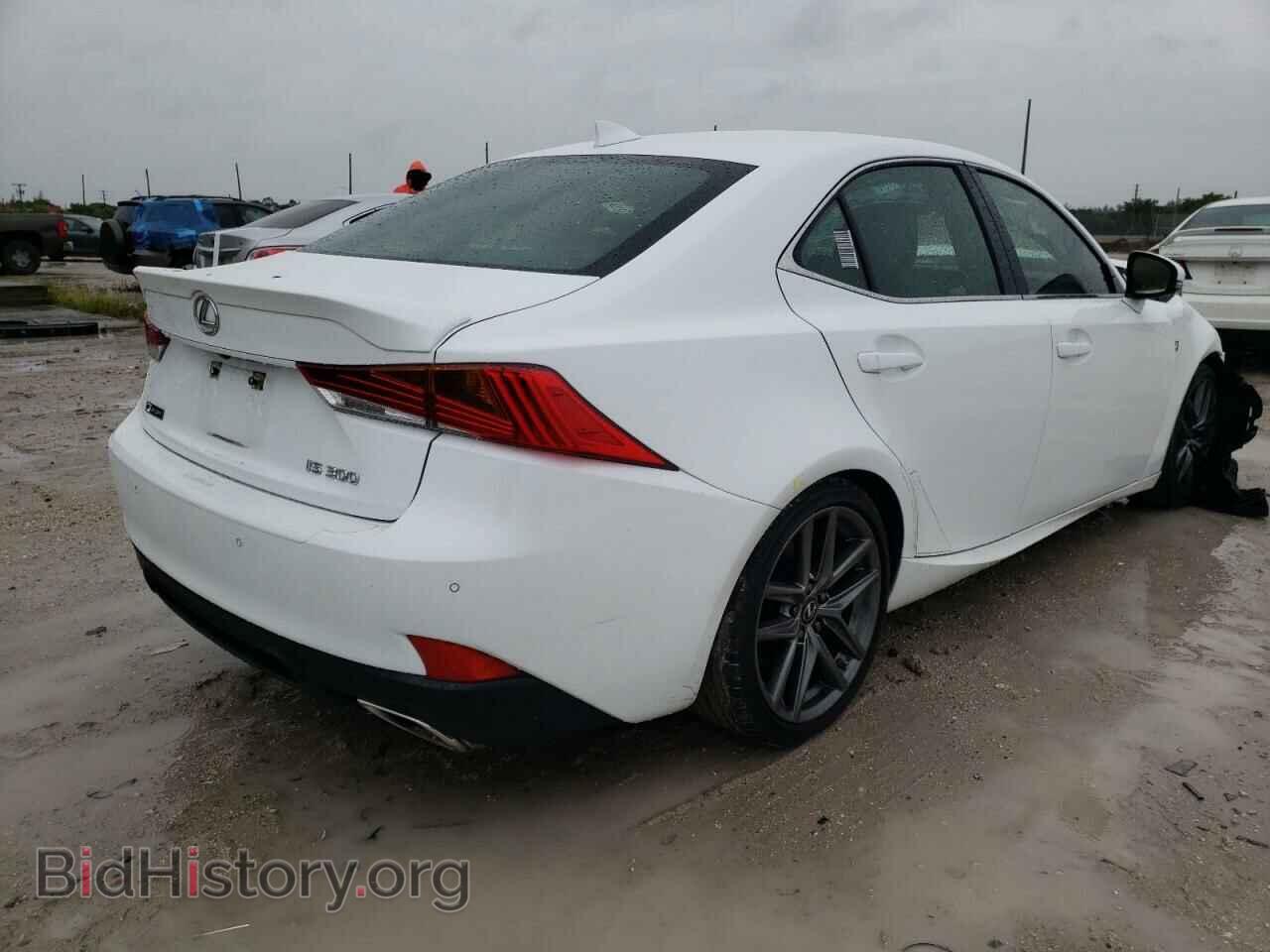 2020 LEXUS IS - VIN: JTHGA1D26L5105600 - Фото 4