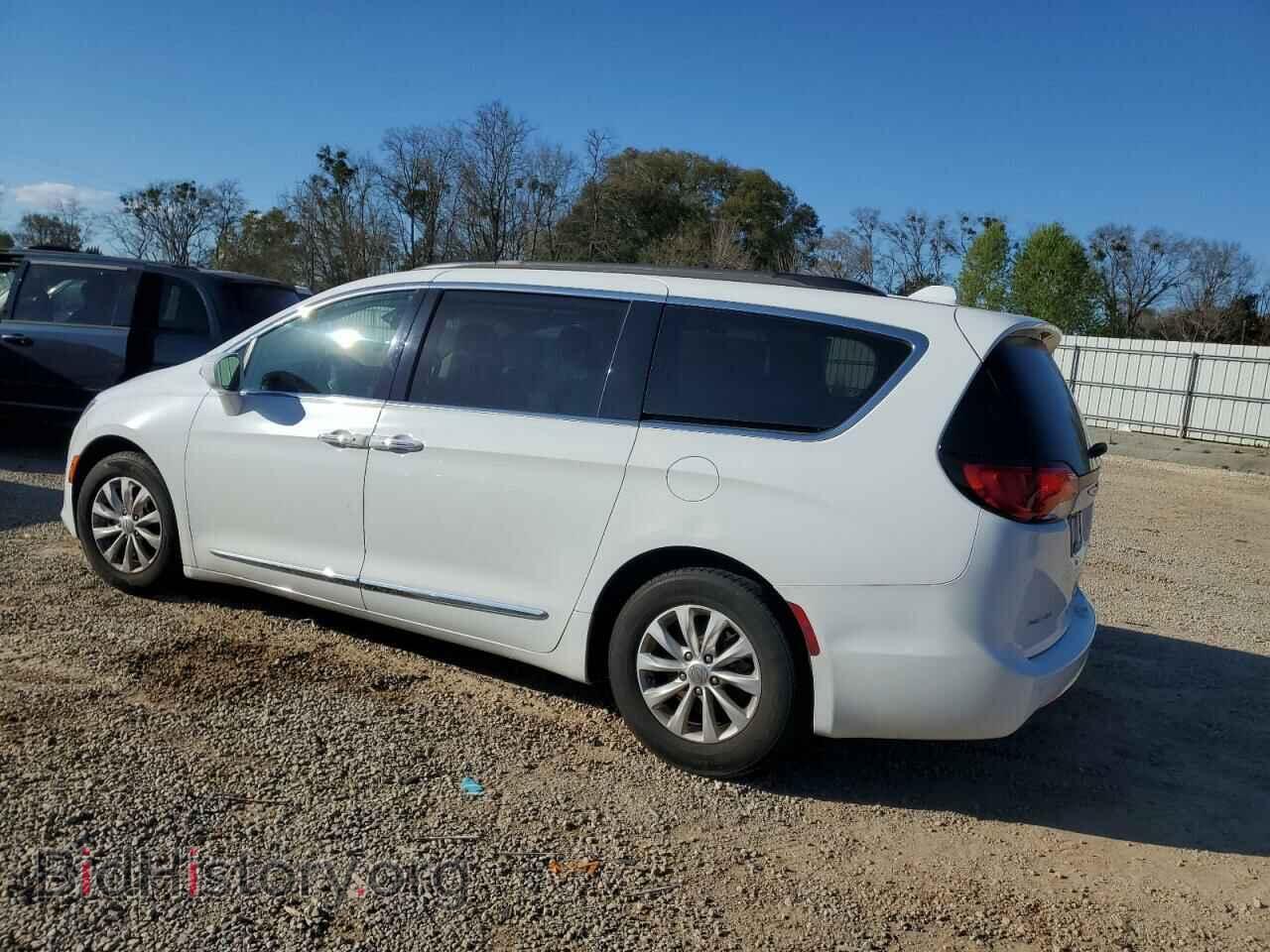 2017 CHRYSLER PACIFICA - VIN: 2C4RC1BG0HR832003 - Фото 2
